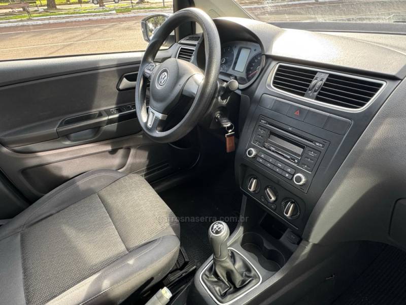 VOLKSWAGEN - FOX - 2013/2013 - Branca - R$ 44.900,00
