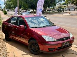 FORD - FOCUS - 2005/2005 - Vermelha - R$ 19.900,00