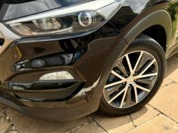 HYUNDAI - TUCSON - 2016/2017 - Preta - R$ 79.900,00