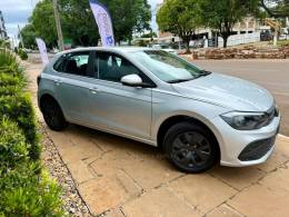 VOLKSWAGEN - POLO - 2024/2025 - Prata - R$ 76.900,00