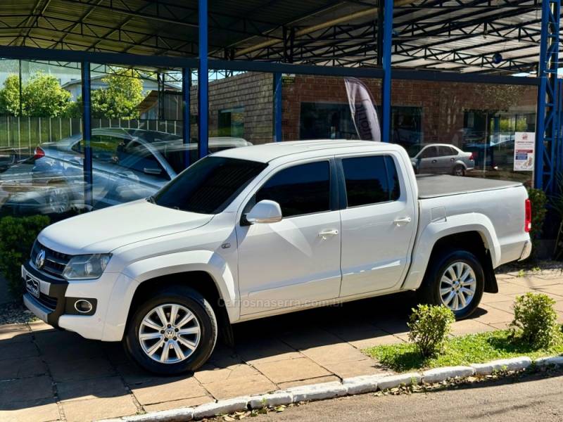 VOLKSWAGEN - AMAROK - 2012/2013 - Branca - R$ 89.900,00