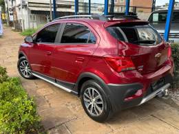 CHEVROLET - ONIX - 2018/2018 - Vermelha - R$ 67.900,00