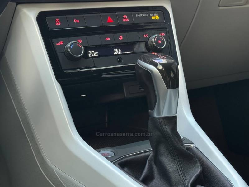 VOLKSWAGEN - T-CROSS - 2020/2020 - Cinza - R$ 112.900,00