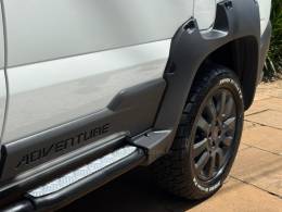 FIAT - STRADA - 2015/2016 - Branca - R$ 66.900,00