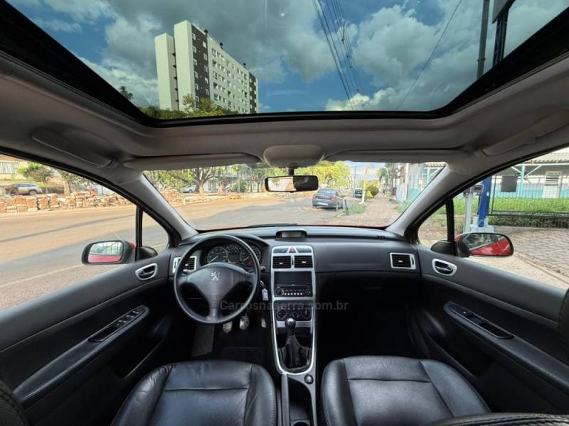 PEUGEOT - 307 - 2009/2010 - Vermelha - R$ 26.900,00