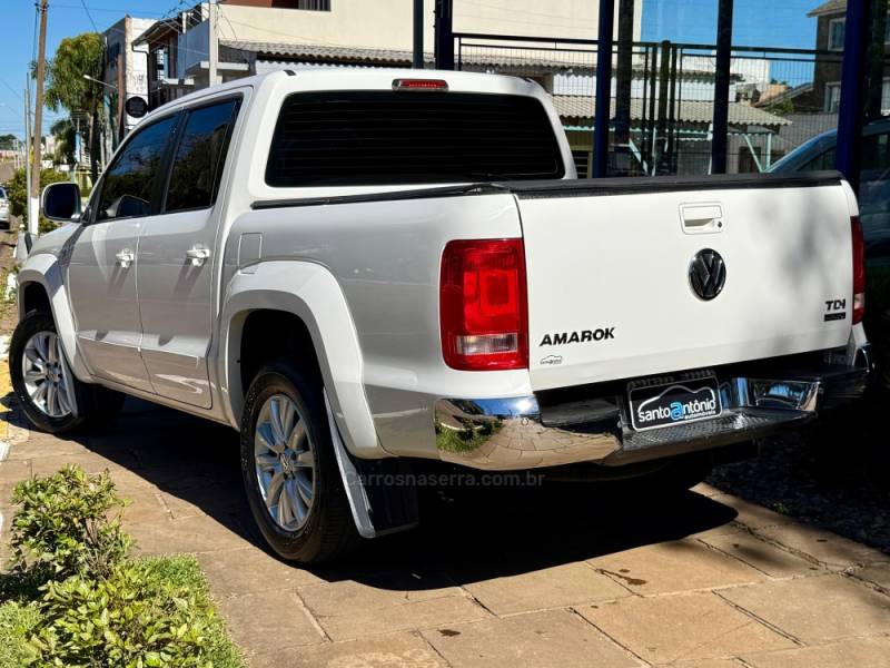 VOLKSWAGEN - AMAROK - 2012/2013 - Branca - R$ 89.900,00