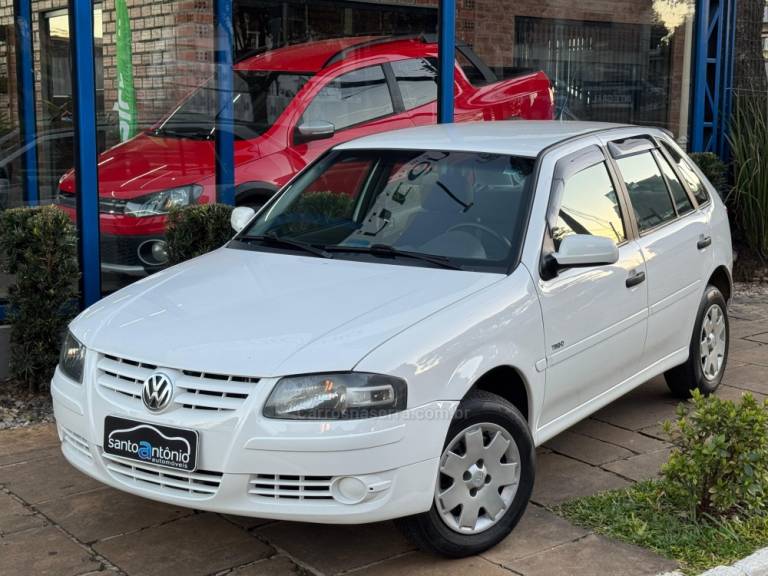 VOLKSWAGEN - GOL - 2014/2014 - Branca - R$ 35.900,00