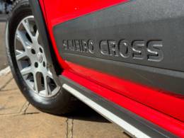 VOLKSWAGEN - SAVEIRO - 2015/2016 - Vermelha - R$ 74.900,00