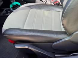 VOLKSWAGEN - SAVEIRO - 2015/2016 - Vermelha - R$ 74.900,00