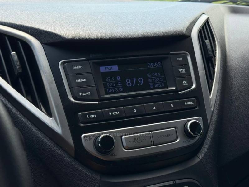 HYUNDAI - HB20 - 2018/2018 - Prata - R$ 54.900,00