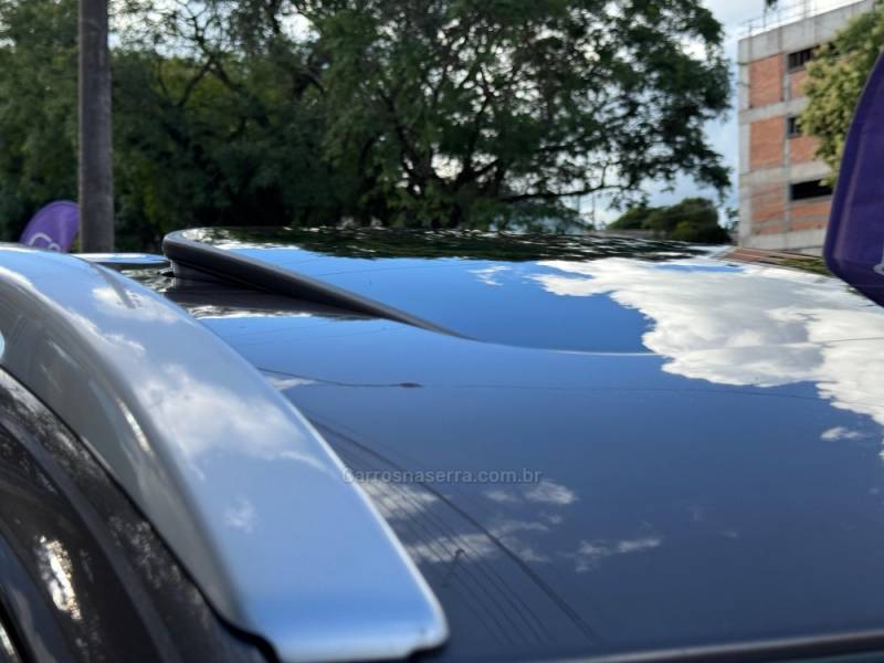 MITSUBISHI - OUTLANDER - 2018/2019 - Prata - R$ 159.900,00