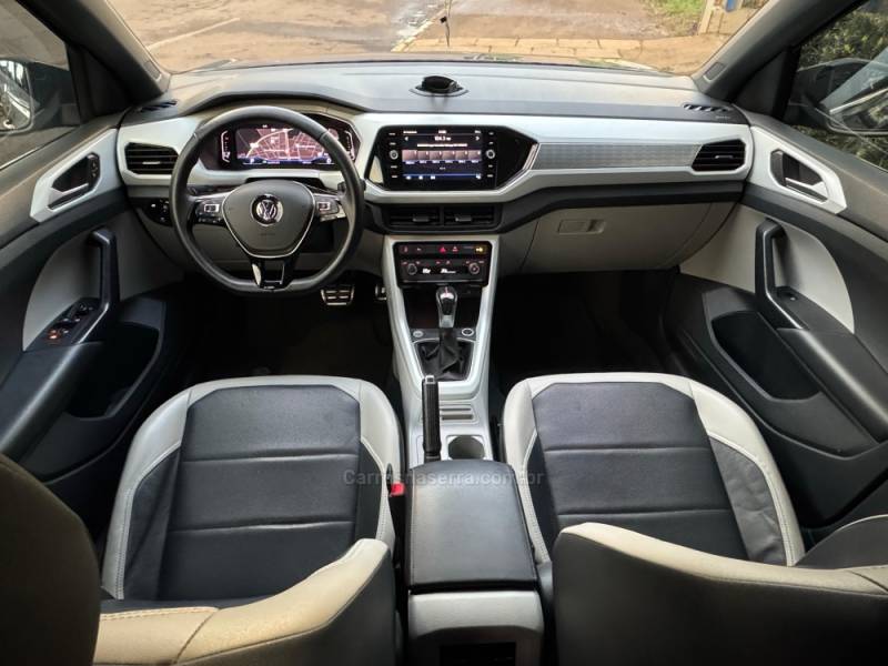 VOLKSWAGEN - T-CROSS - 2020/2020 - Cinza - R$ 112.900,00
