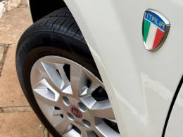 FIAT - PUNTO - 2016/2015 - Branca - R$ 44.900,00