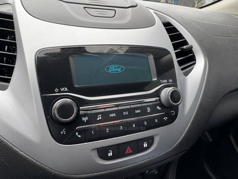 FORD - KA - 2018/2019 - Prata - R$ 45.900,00