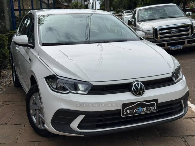 VOLKSWAGEN - POLO - 2024/2025 - Branca - R$ 99.900,00