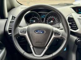 FORD - ECOSPORT - 2016/2017 - Branca - R$ 59.900,00