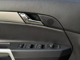 CHEVROLET - CAPTIVA - 2012/2012 - Cinza - R$ 49.900,00