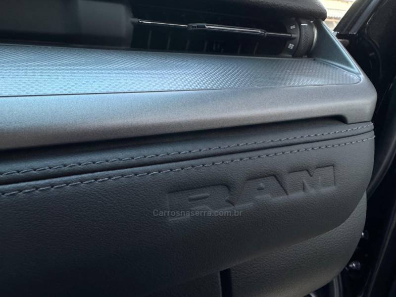 RAM - RAMPAGE - 2024/2025 - Preta - R$ 219.900,00