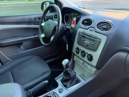FORD - FOCUS - 2013/2013 - Cinza - R$ 45.900,00