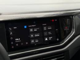 VOLKSWAGEN - POLO - 2024/2025 - Prata - R$ 76.900,00