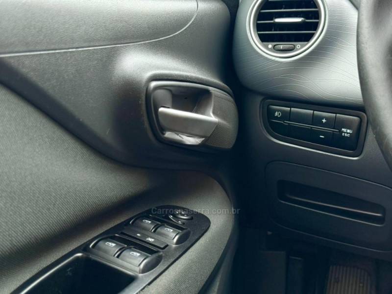 FIAT - PUNTO - 2016/2015 - Branca - R$ 44.900,00