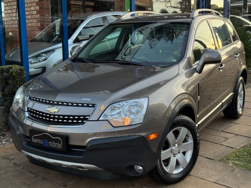CHEVROLET - CAPTIVA - 2012/2012 - Cinza - R$ 49.900,00