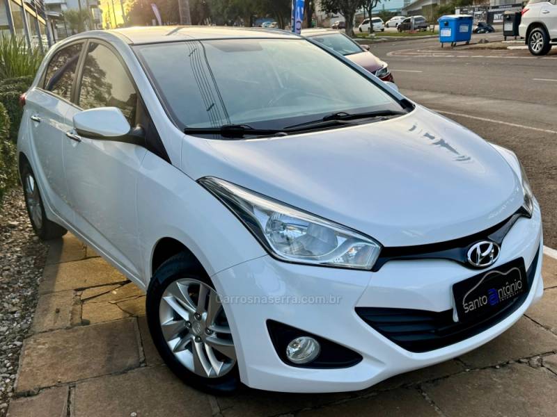 HYUNDAI - HB20 - 2015/2015 - Branca - R$ 57.900,00