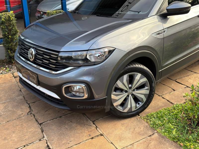 VOLKSWAGEN - T-CROSS - 2020/2020 - Cinza - R$ 112.900,00