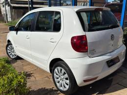VOLKSWAGEN - FOX - 2013/2013 - Branca - R$ 44.900,00