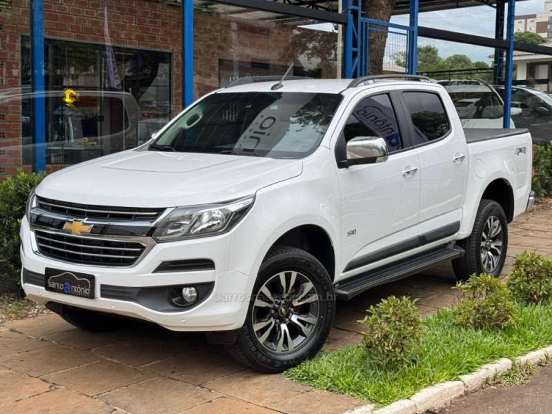 CHEVROLET - S10 - 2018/2018 - Branca - R$ 139.900,00