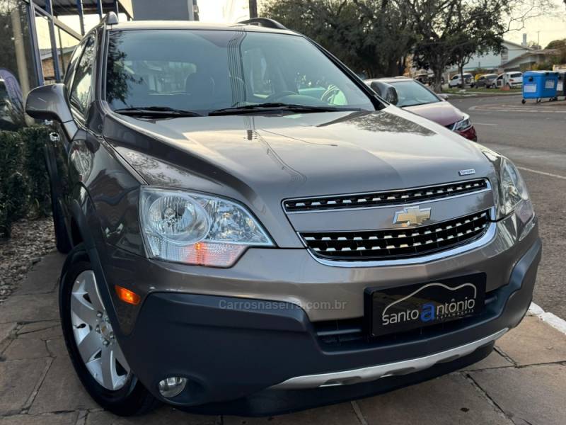 CHEVROLET - CAPTIVA - 2012/2012 - Cinza - R$ 49.900,00