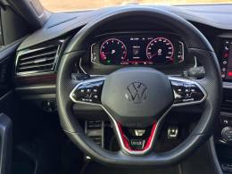 VOLKSWAGEN - JETTA - 2024/2024 - Branca - R$ 225.900,00