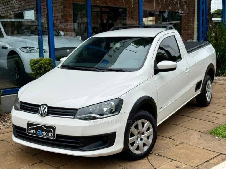 VOLKSWAGEN - SAVEIRO - 2013/2014 - Branca - R$ 46.900,00