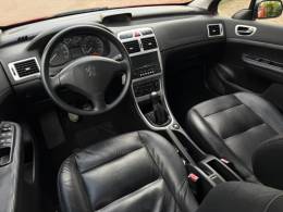 PEUGEOT - 307 - 2009/2010 - Vermelha - R$ 26.900,00