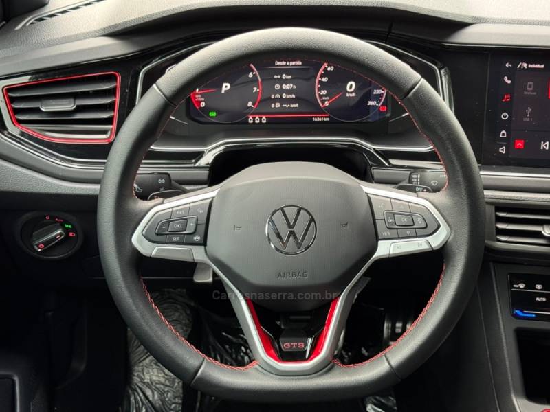 VOLKSWAGEN - POLO - 2025/2025 - Prata - R$ 139.900,00