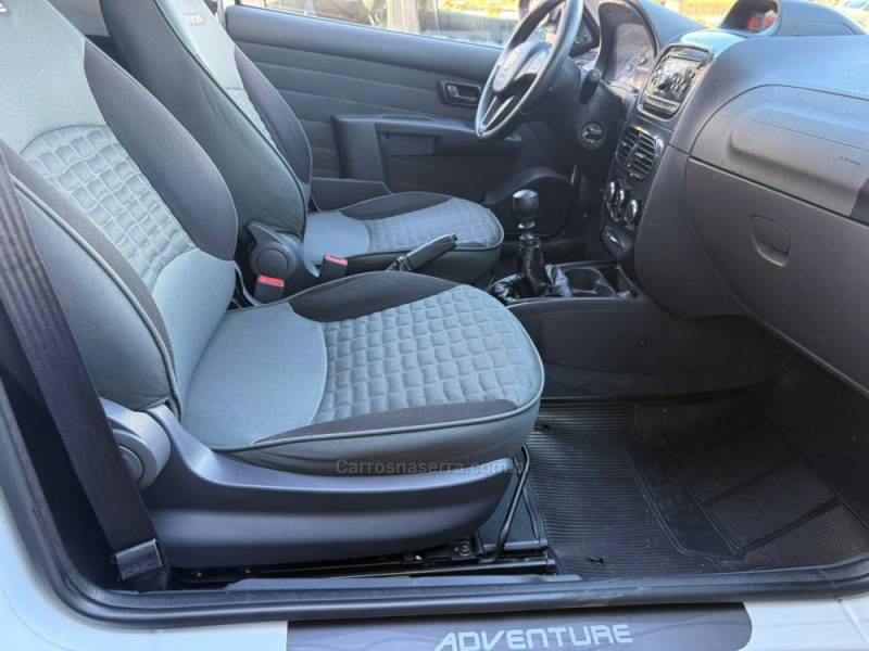 FIAT - STRADA - 2015/2016 - Branca - R$ 66.900,00