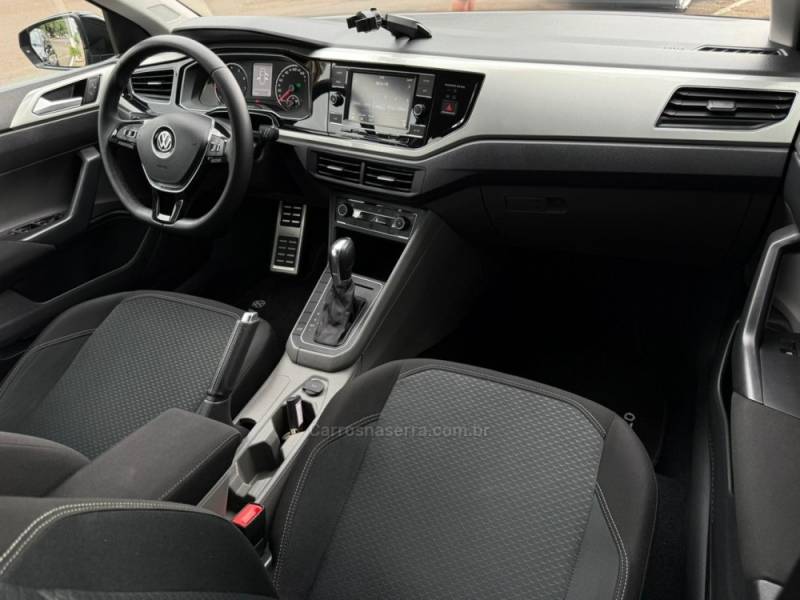 VOLKSWAGEN - POLO - 2019/2020 - Preta - R$ 84.900,00