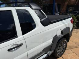 FIAT - STRADA - 2015/2016 - Branca - R$ 66.900,00