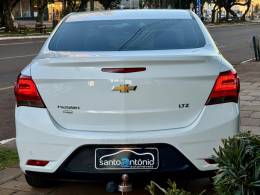 CHEVROLET - PRISMA - 2018/2019 - Branca - R$ 68.900,00