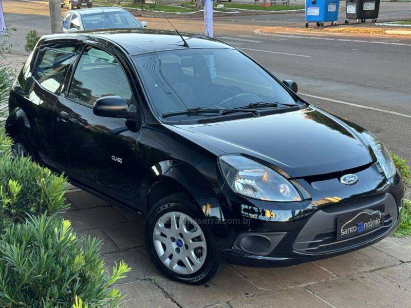 FORD - KA - 2012/2012 - Preta - R$ 27.900,00