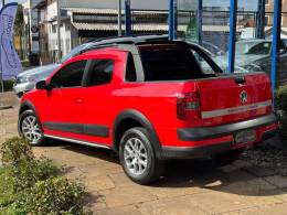 VOLKSWAGEN - SAVEIRO - 2015/2016 - Vermelha - R$ 74.900,00