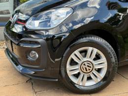 VOLKSWAGEN - UP - 2018/2018 - Preta - R$ 65.900,00