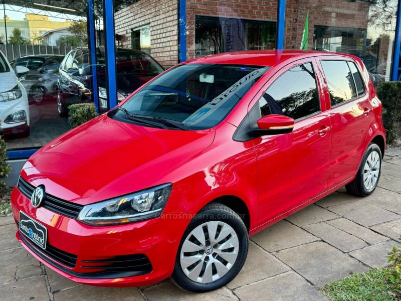 VOLKSWAGEN - FOX - 2015/2015 - Vermelha - R$ 45.900,00