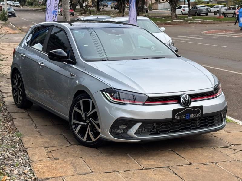 VOLKSWAGEN - POLO - 2025/2025 - Prata - R$ 139.900,00