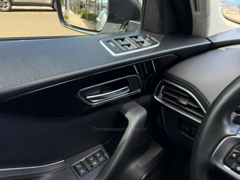 JAGUAR - F-PACE - 2019/2020 - Branca - R$ 189.900,00