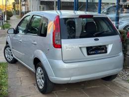FORD - FIESTA - 2013/2013 - Prata - R$ 37.900,00