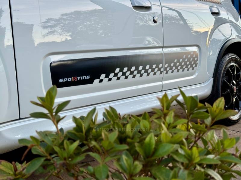 FIAT - UNO - 2012/2013 - Branca - R$ 42.900,00