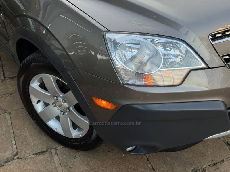 CHEVROLET - CAPTIVA - 2012/2012 - Cinza - R$ 49.900,00