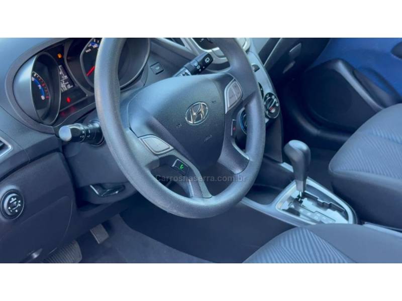 HYUNDAI - HB20 - 2013/2014 - Prata - R$ 53.900,00