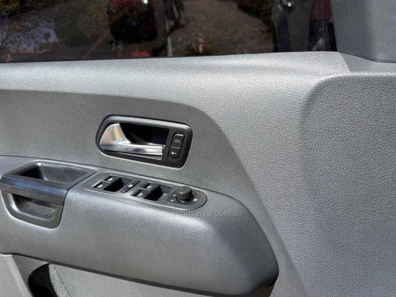 VOLKSWAGEN - AMAROK - 2012/2013 - Branca - R$ 89.900,00